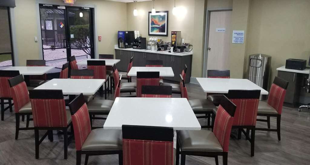 沙洛特康福特茵酒店 餐厅 照片